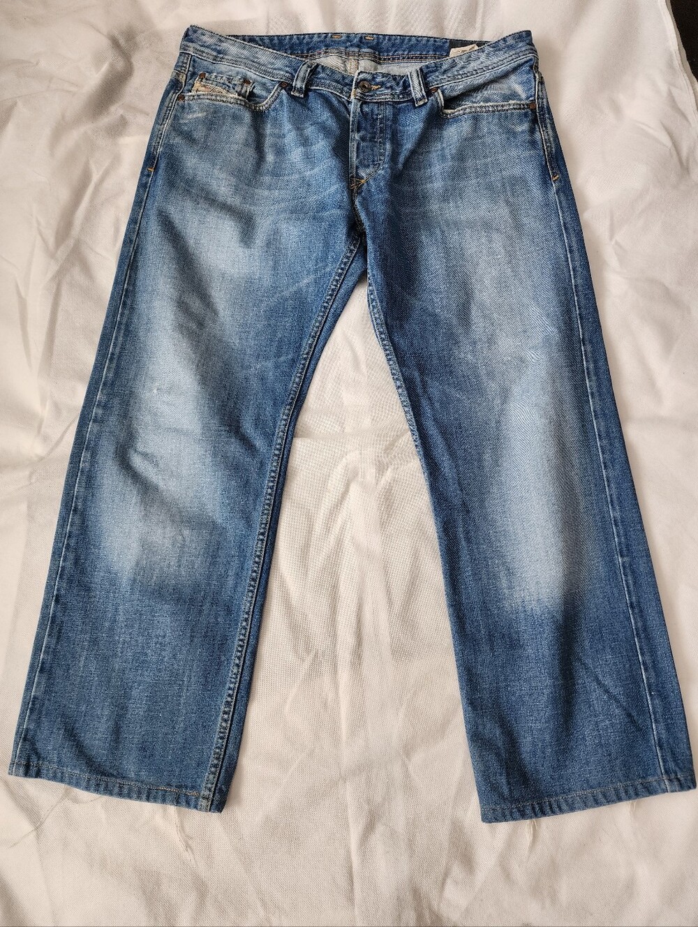 Diesel Viker Classic Straight Leg Men's Jeans - Light Blue Wash
